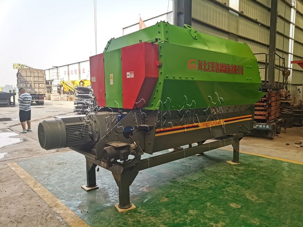 5方飼料攪拌機(jī)（熱裝工藝、模塊化）